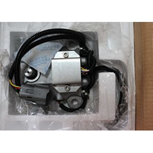 7824-30-1600 PC200-5 Excavator Spare Parts 6D95 Electric Motor Throttle online