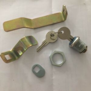 BUY Door Lock and Keys 6732001 6670726 for Bobcat Skid Steers 553 751 753 763 773 863 864 873 883 963 A220 A300 A770 S100 S130 S150 for sale