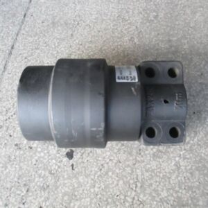 BUY For Hitachi Excavator ZX110-3 ZX200-3 ZX225US-3 ZX240-3 Top Roller Upper Roller Carrier Roller 9234984 for sale