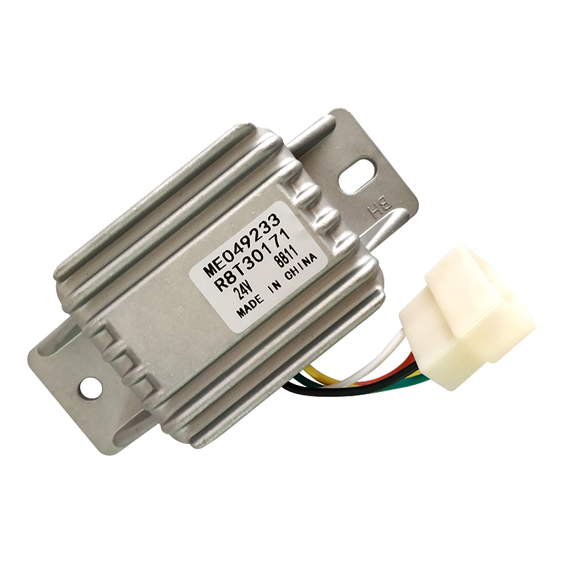 Direct replacement for Kobelco Excavator K909LC K916 K916LC MD450BLC SK220 SK220LC 24V - Regulator Relay ME049233 K909LC,K916,K916LC,MD450BLC,SK220,SK220LC